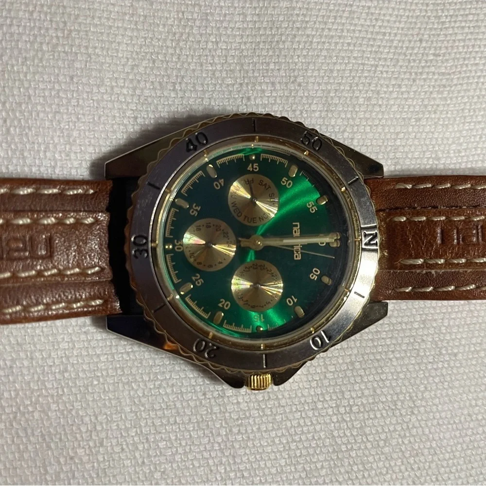 Vintage 90s Nautica Emerald Dial Quartz Diver Watch Used needs battery